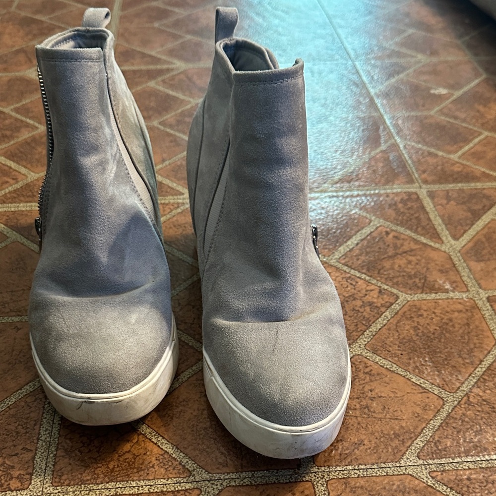 Anne Klein Gray wedge Sneakers